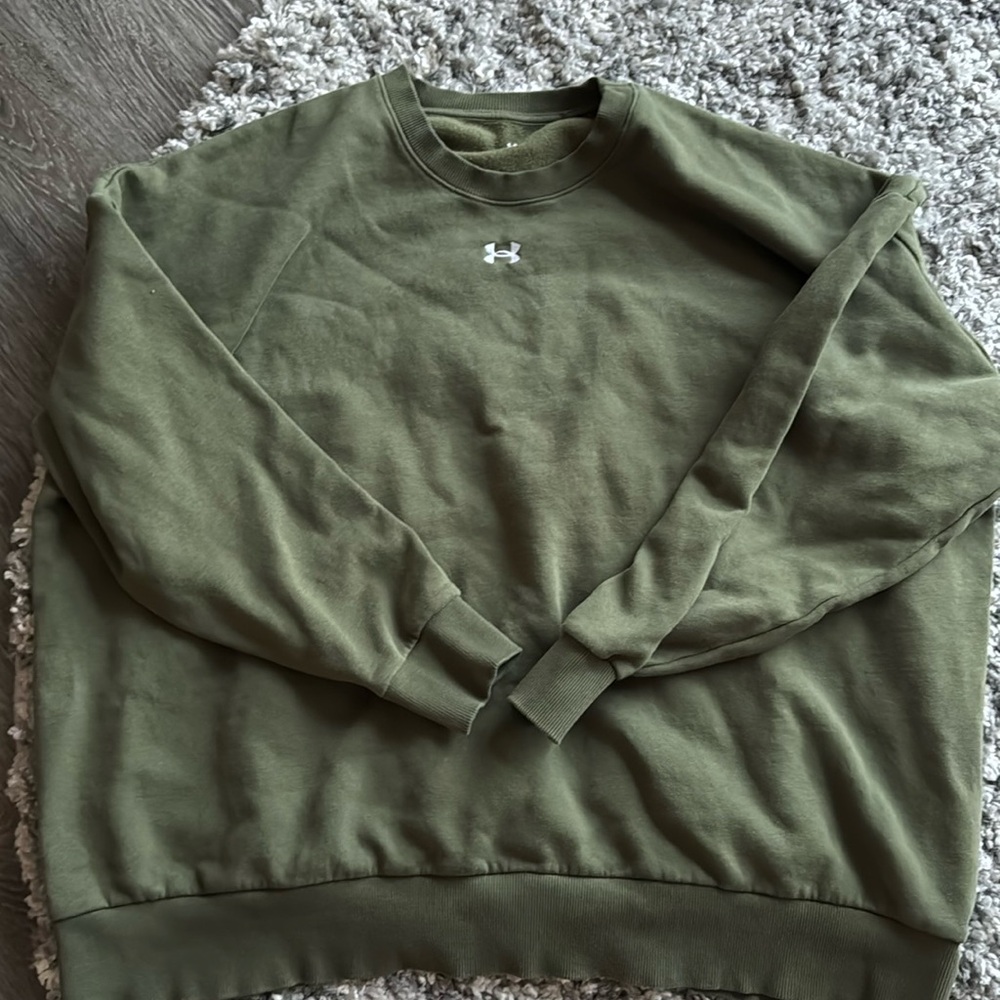 Green Under Armour Sweatshirt